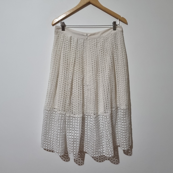 Portmans Size 14 White Square Lace Midi Skirt - Picture 2 of 4